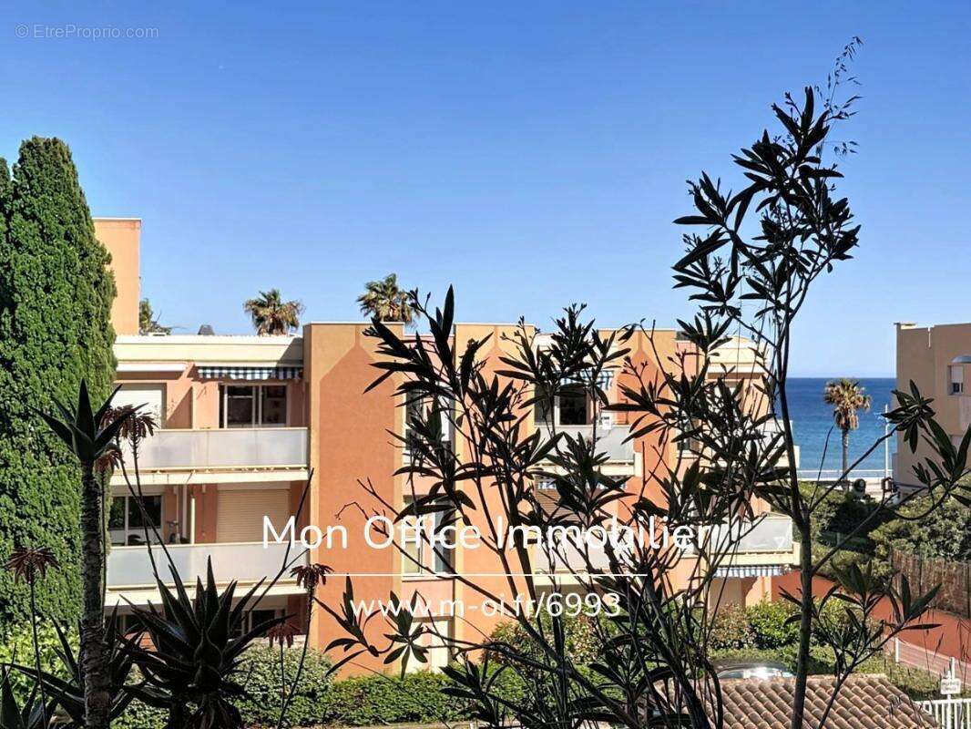 Référence : 6993-les. - studio rénové proche plage et centre à vendre à cavalaire sur mer - photo 3