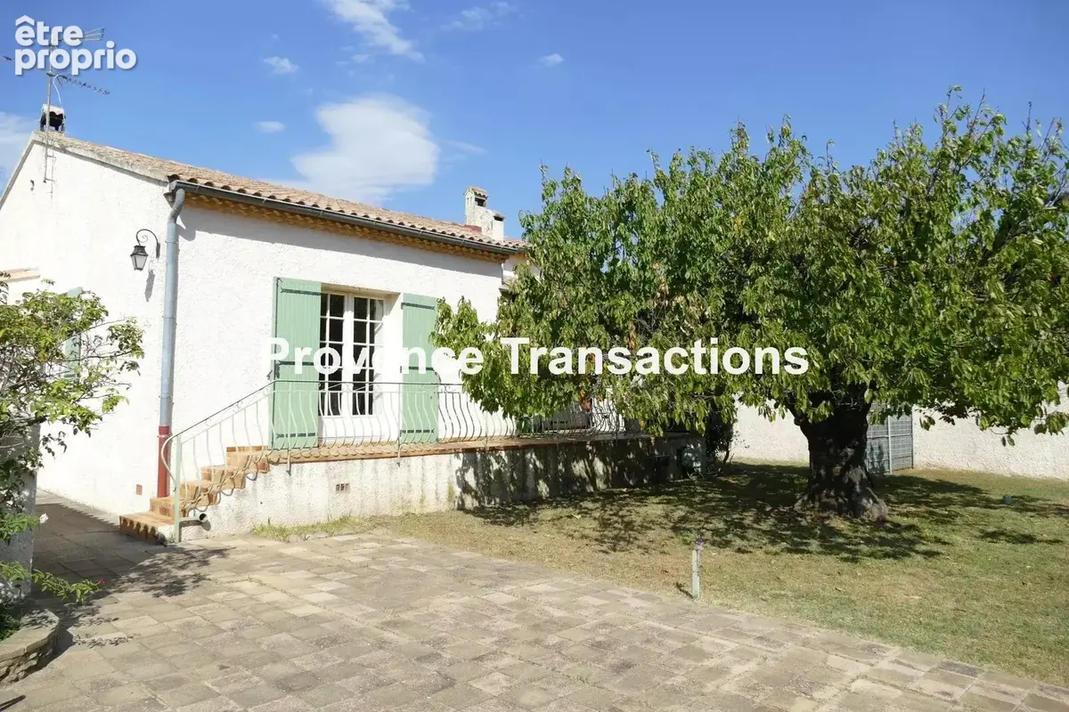 Pain-pied de 100m² avec garage sur 580m² de terrain - photo 2