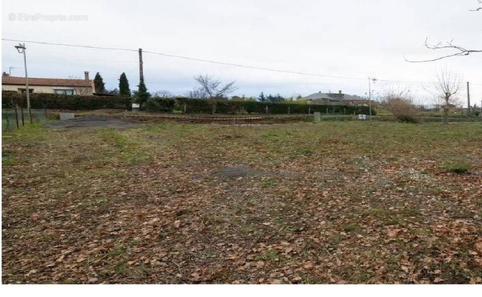 Terrain à VILLARDONNEL