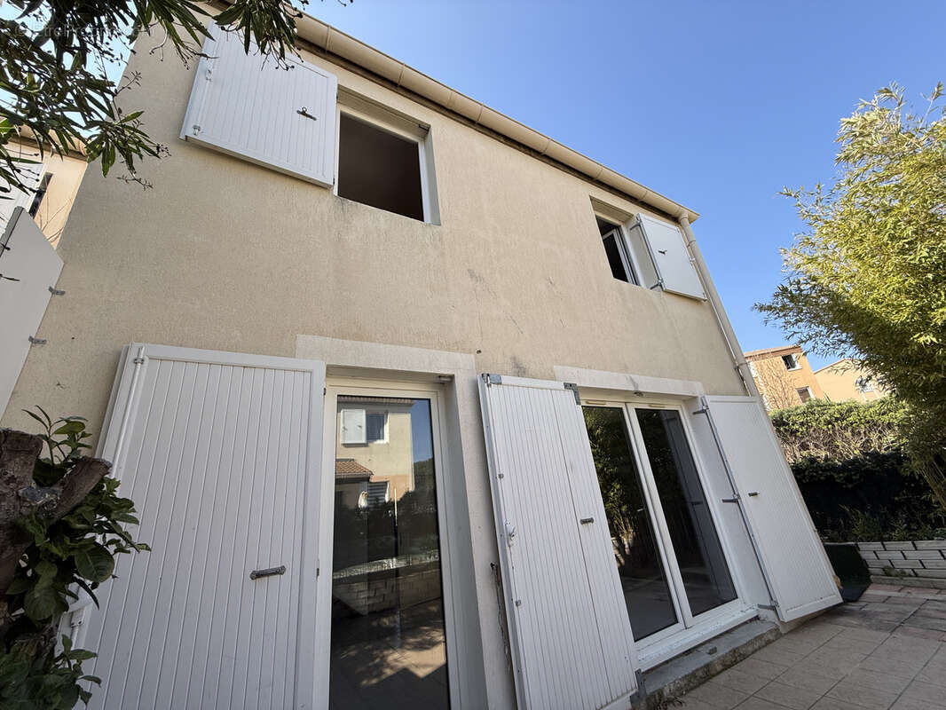 Maison à VILLENEUVE-LES-MAGUELONE