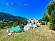 Maison à MENTHON-SAINT-BERNARD