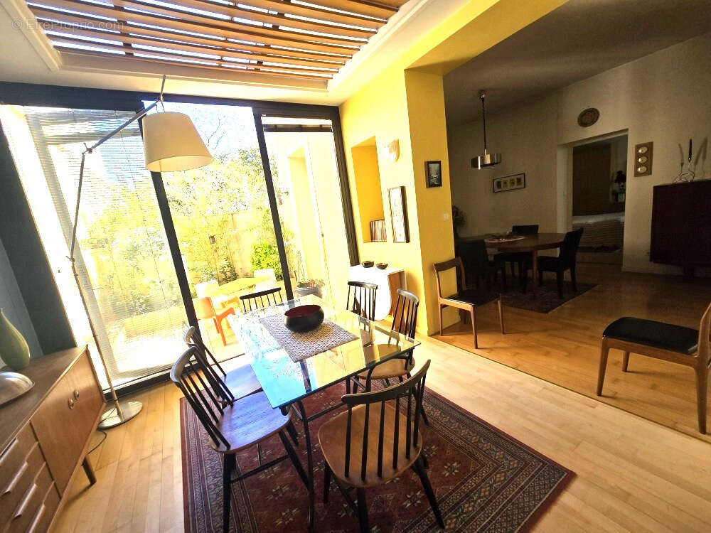 Préfecture !!! Maison 249m2 - Terrain 525m2.. - photo 6