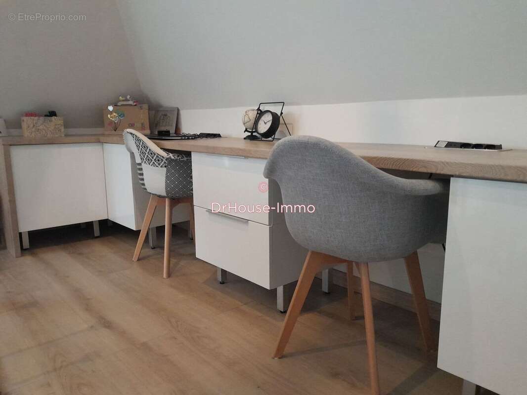 Maison à LE LOUROUX-BECONNAIS