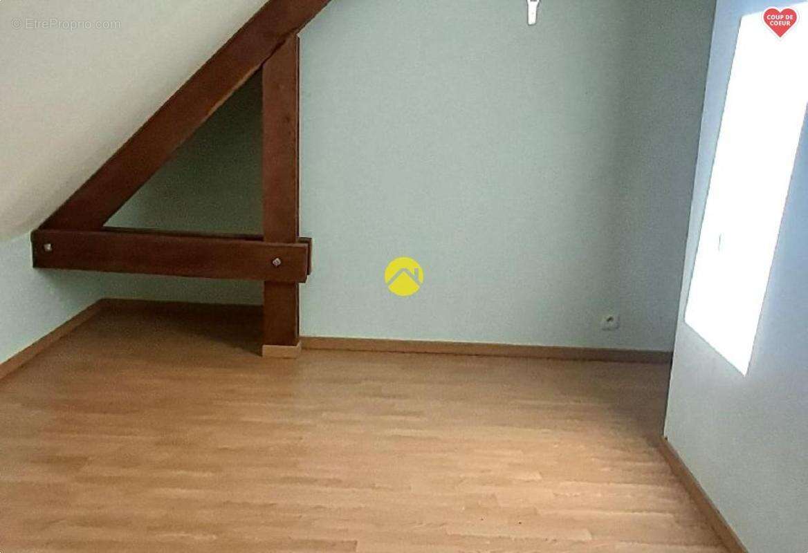 Maison à GIPCY