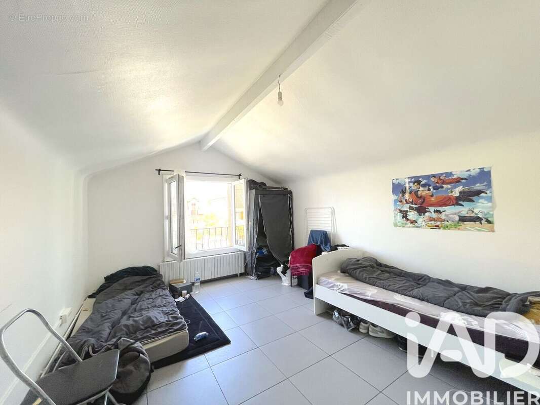 Photo 9 - Appartement à VIGNEUX-SUR-SEINE