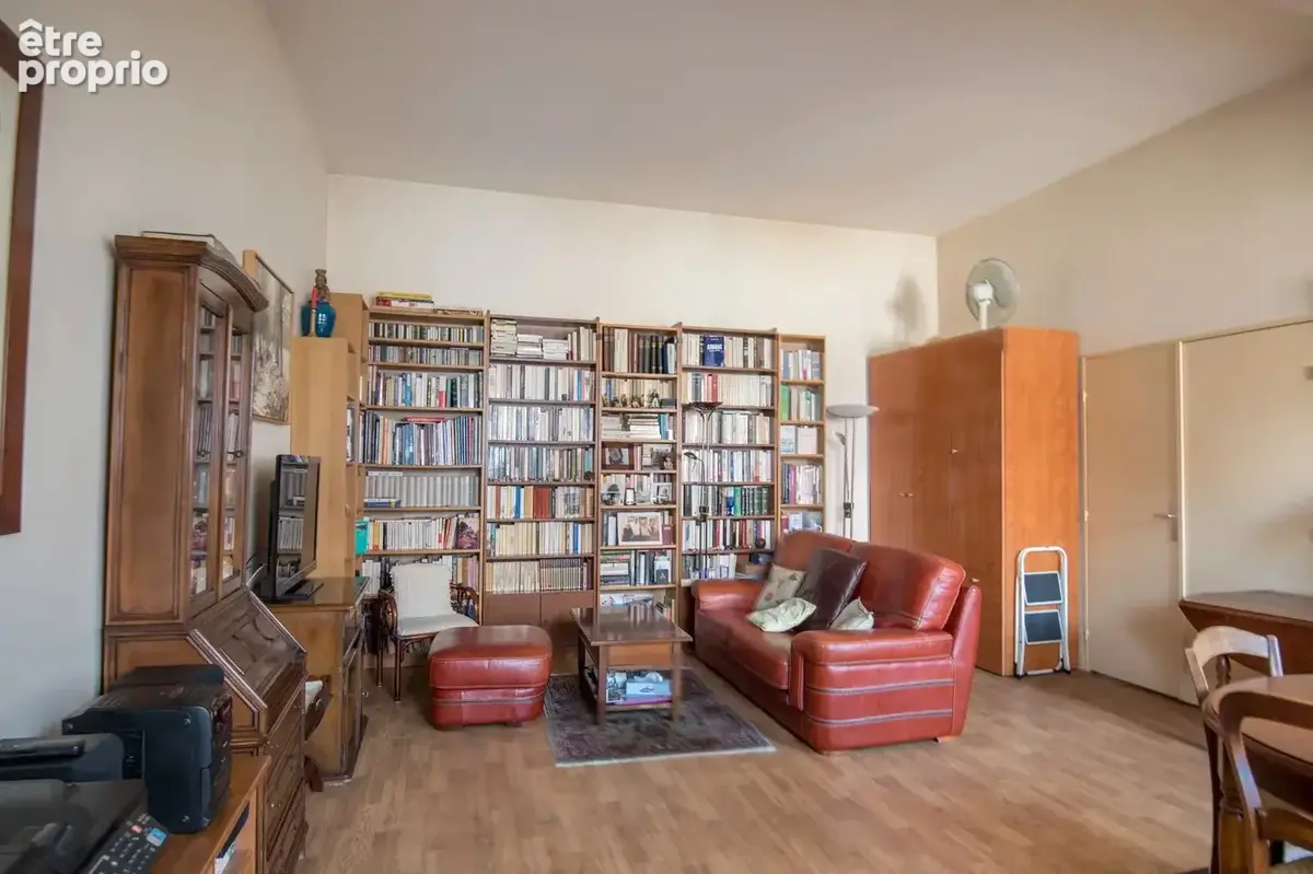 Photo Appartement à Versailles au prix de 400 000€