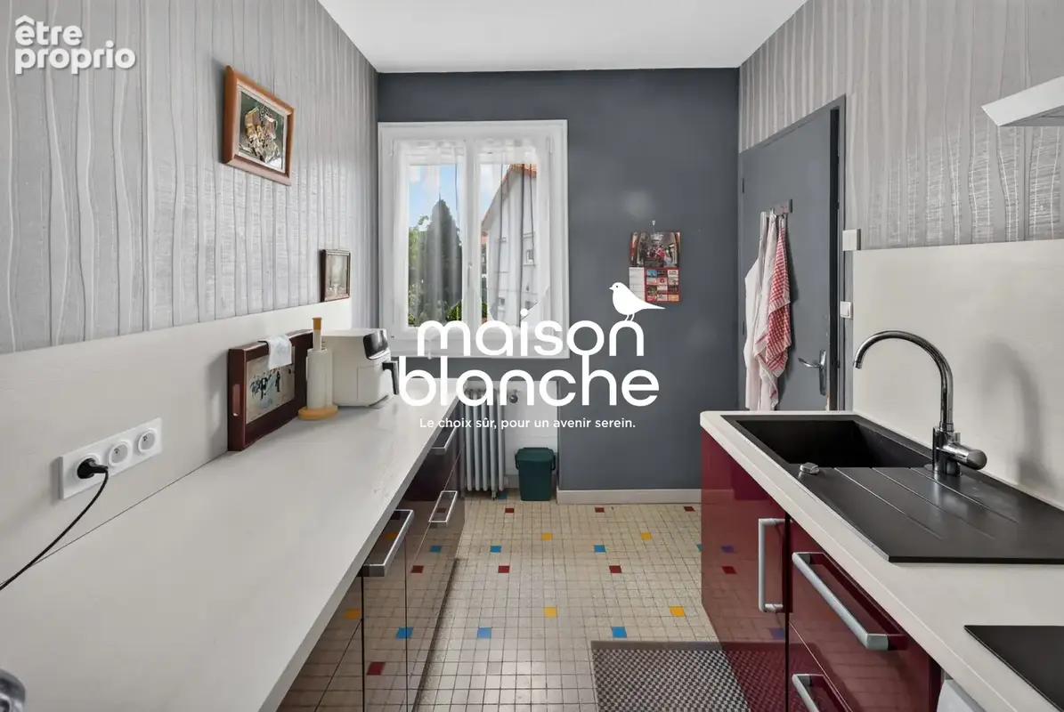 Maison 6 pièces 138 m² à vendre à Parthenay (79200) - photo 5