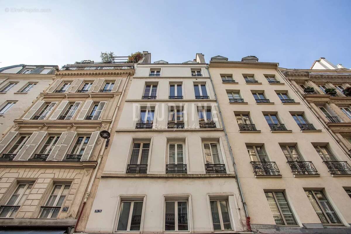 Appartement à PARIS-7E