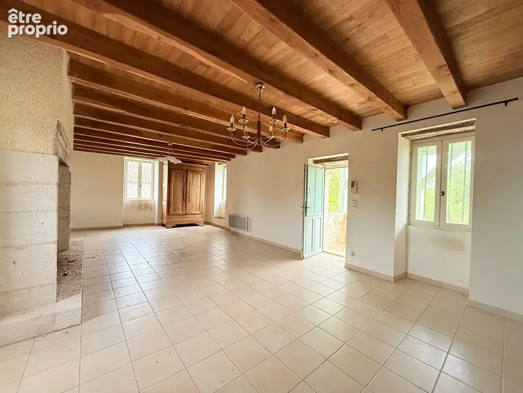 Coup de coeur : Authentique maison en pierre de 1872 à 10 min de Montcuq-en-Quercy-Blanc - photo 2