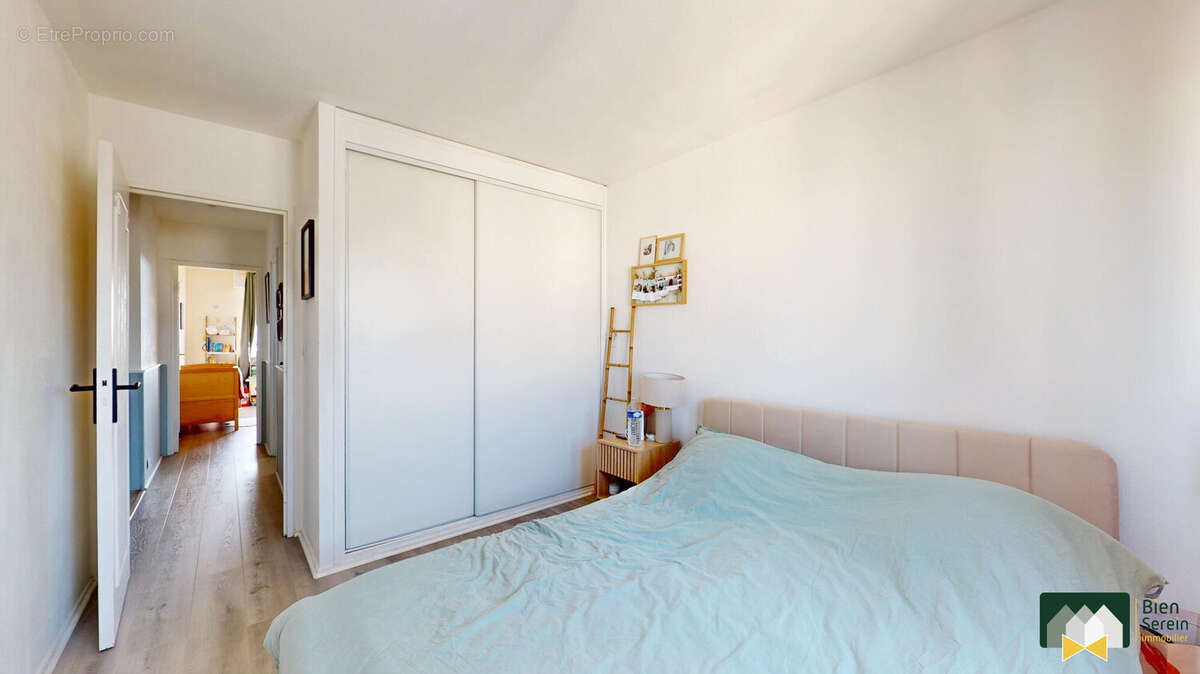 Appartement à MAINVILLIERS