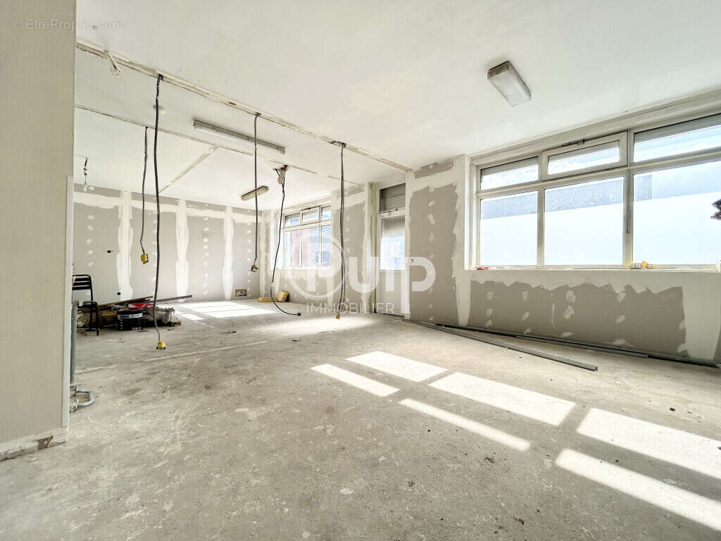 Commerce à MAZINGARBE