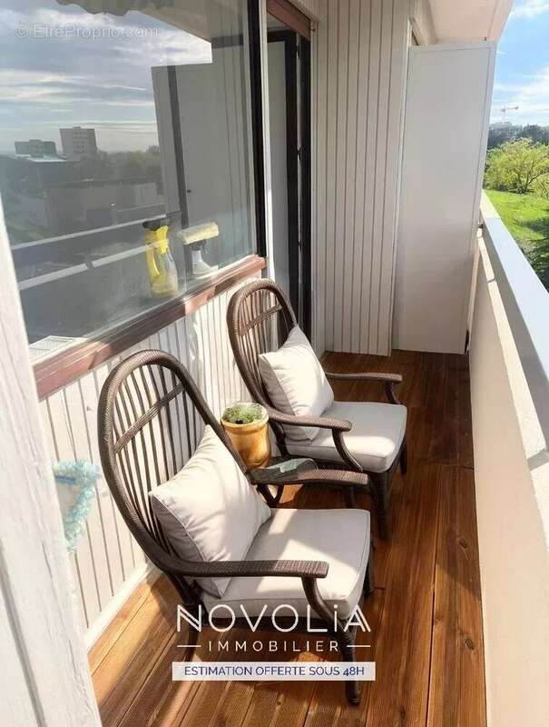 Appartement à RILLIEUX-LA-PAPE