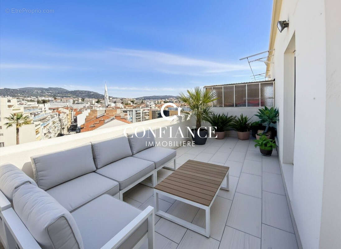 Appartement à NICE
