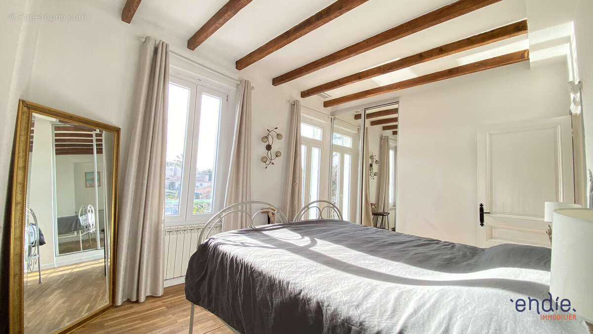 Maison à VALLAURIS