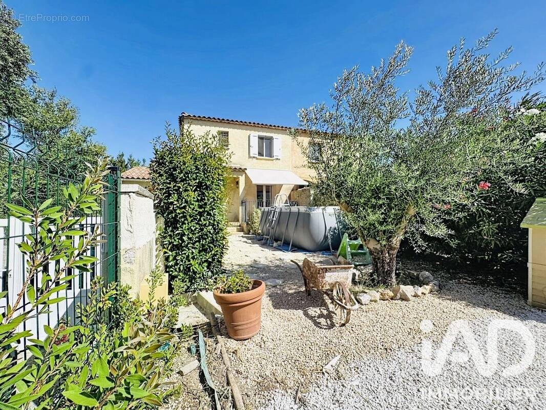 Photo 1 - Maison à TARASCON