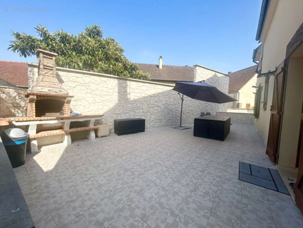 Maison de 203m2 habitables -Sartrouville - photo 16