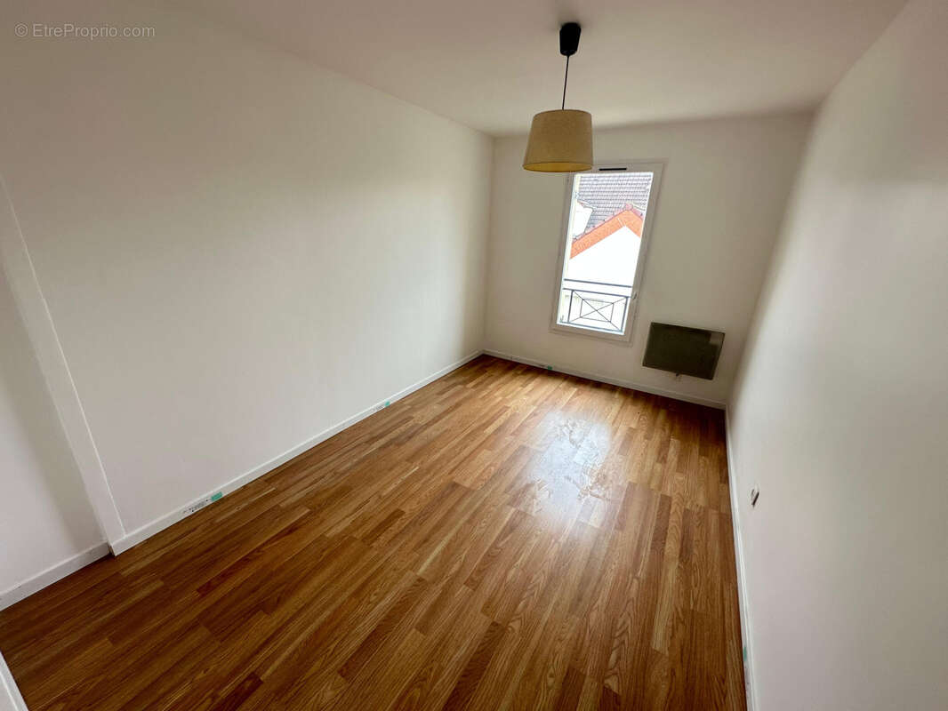 Maison à SAVIGNY-LE-TEMPLE