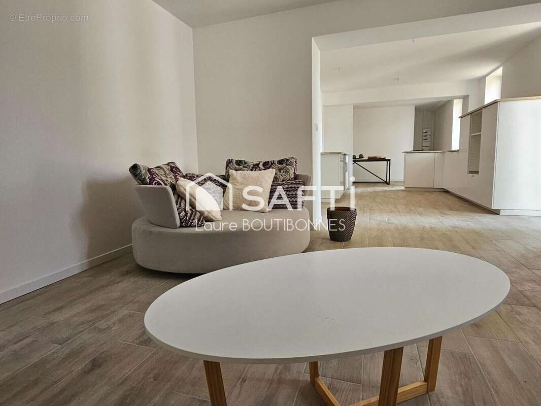 Photo 2 - Maison à SAINT-SULPICE