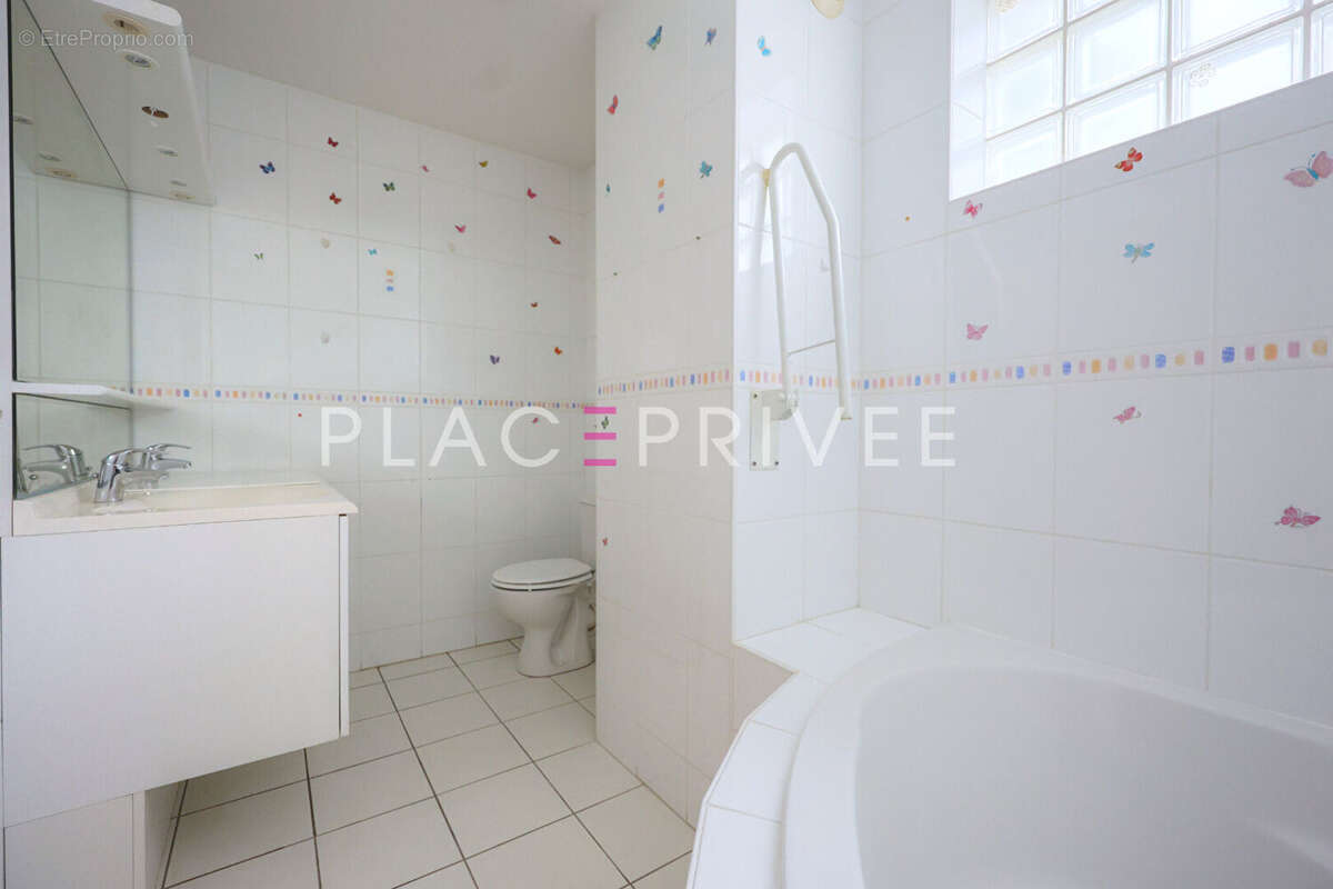 Appartement à ESSEY-LES-NANCY