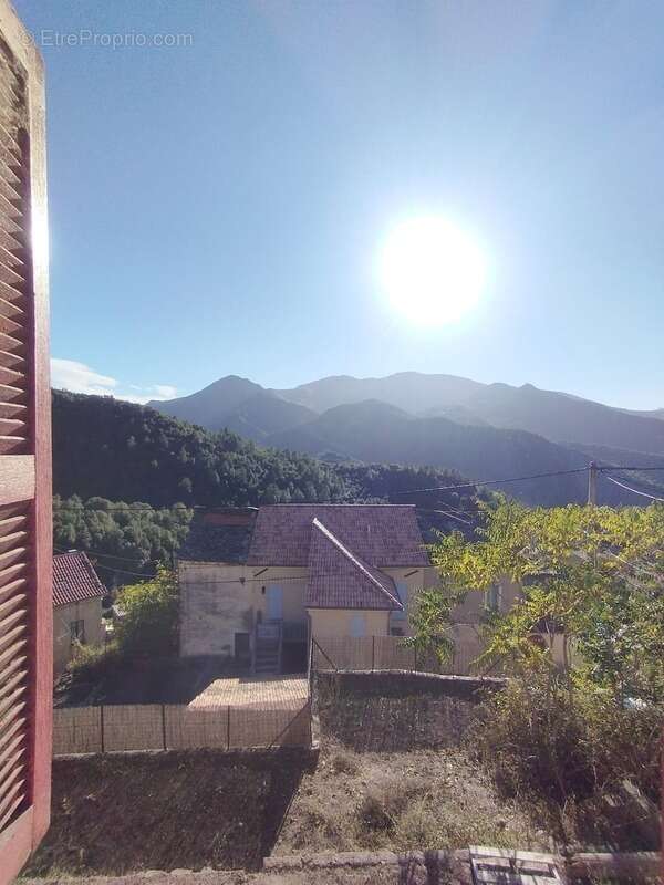 Deux maisons de village en pierre, 150 m2 à rénover avec jardin et caves aménageables à SAN LORENZO, HAUTE CORSE (20) - photo 9