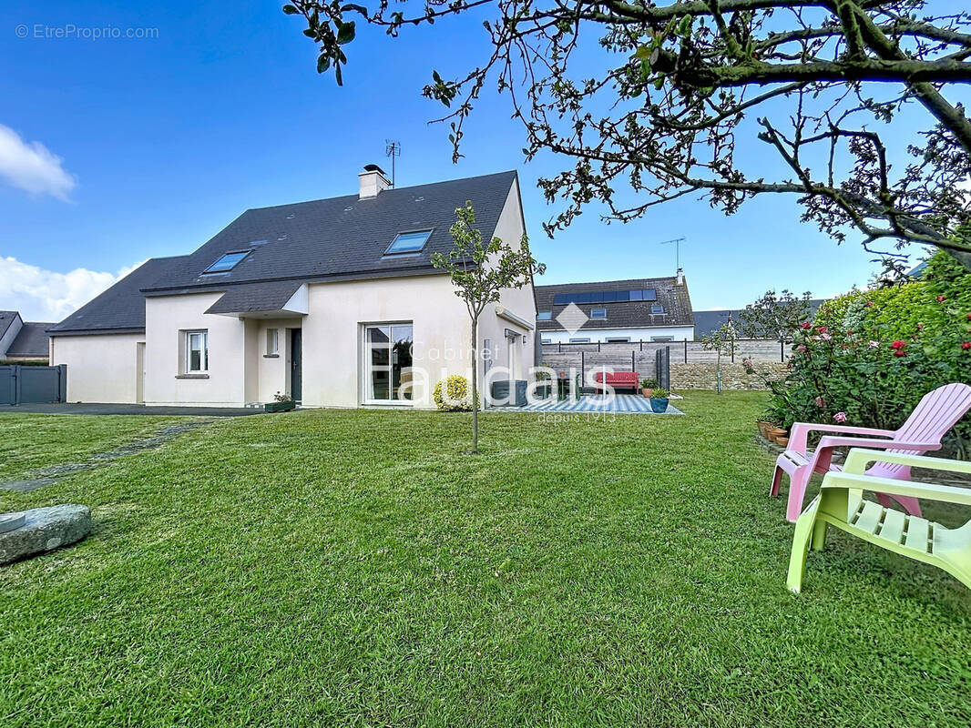 Maison à GOUVILLE-SUR-MER