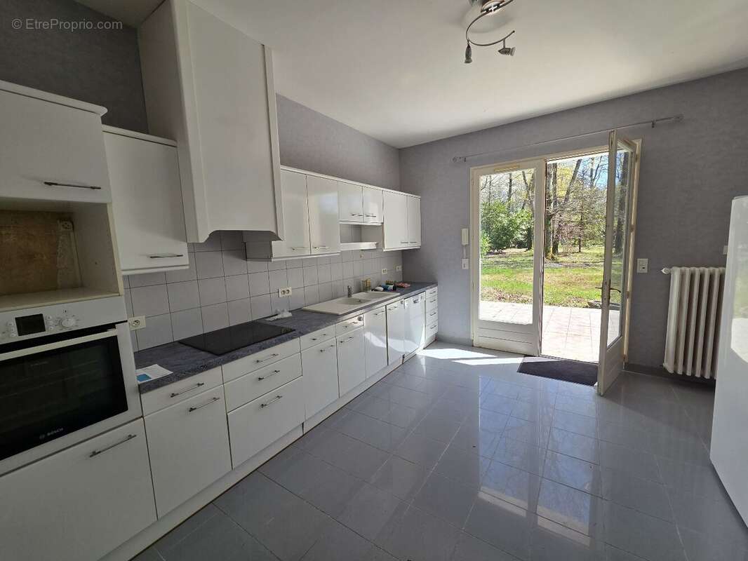 Maison à SAINT-BRICE