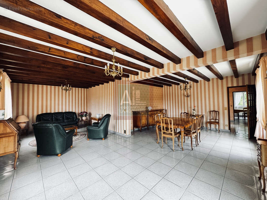 Grande maison familiale avec terrain. - photo 5