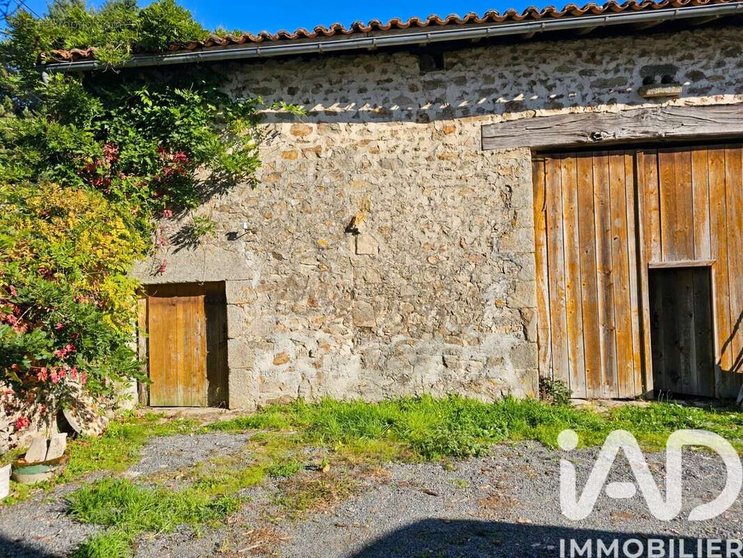 Photo 8 - Maison à MAISONNAIS-SUR-TARDOIRE