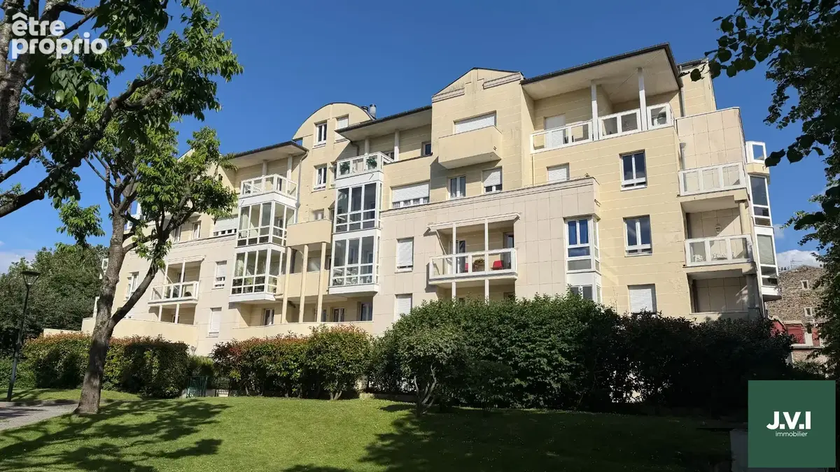 Appartement à ENGHIEN-LES-BAINS