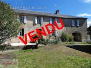Maison à LAPARROUQUIAL