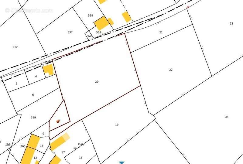 Terrain à SAINT-SATURNIN