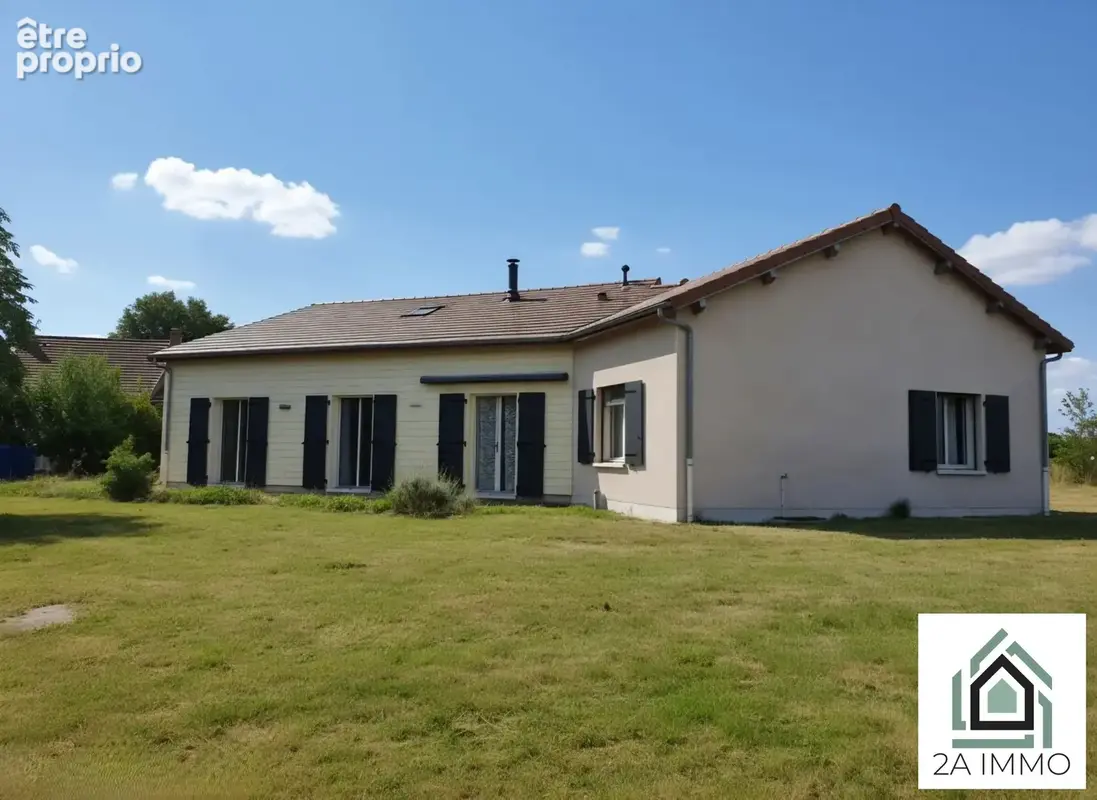 Photo Maison à Pontaumur au prix de 210 000€