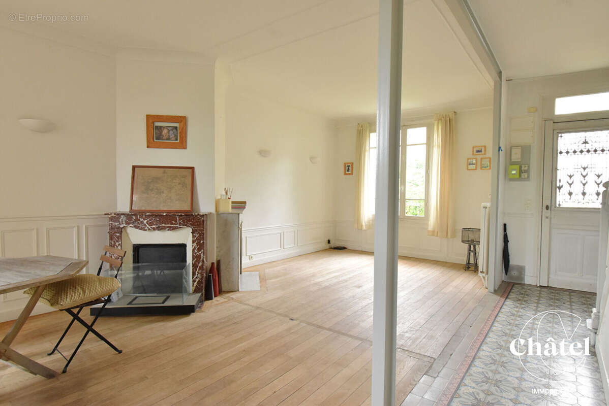 Maison de ville proche centre ville  - Senlis - 5 chambres - photo 3