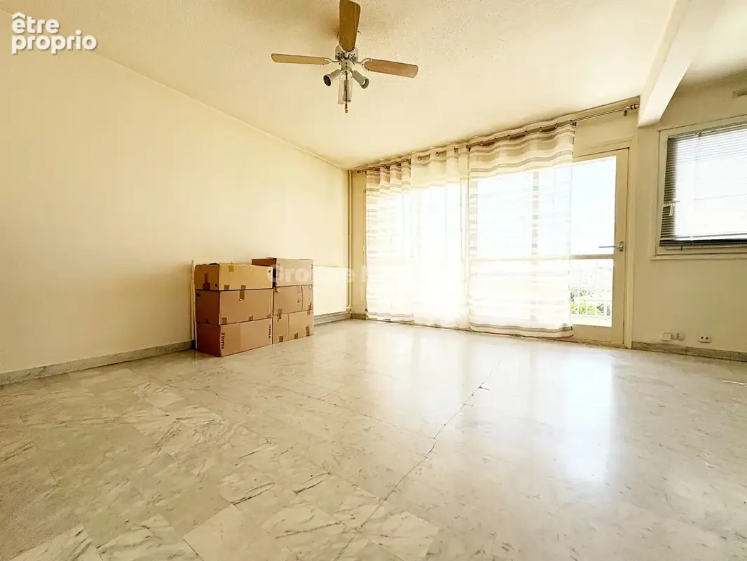 Appartement 3 pièces à vendre à Salon de Provence - Quartier Talagard - photo 2