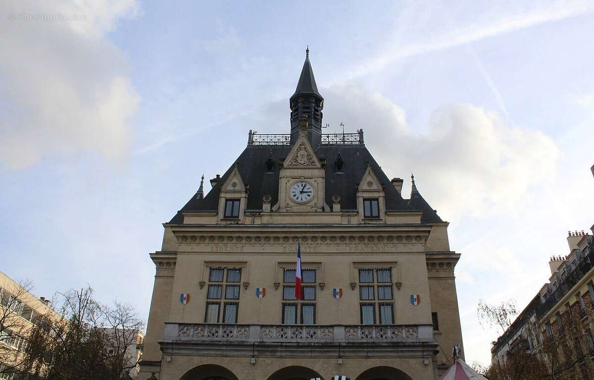 Mairie des Lilas - Appartement à LES LILAS