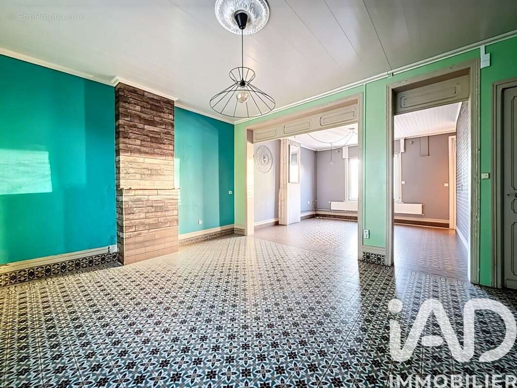 Photo 2 - Maison à ESTEVELLES