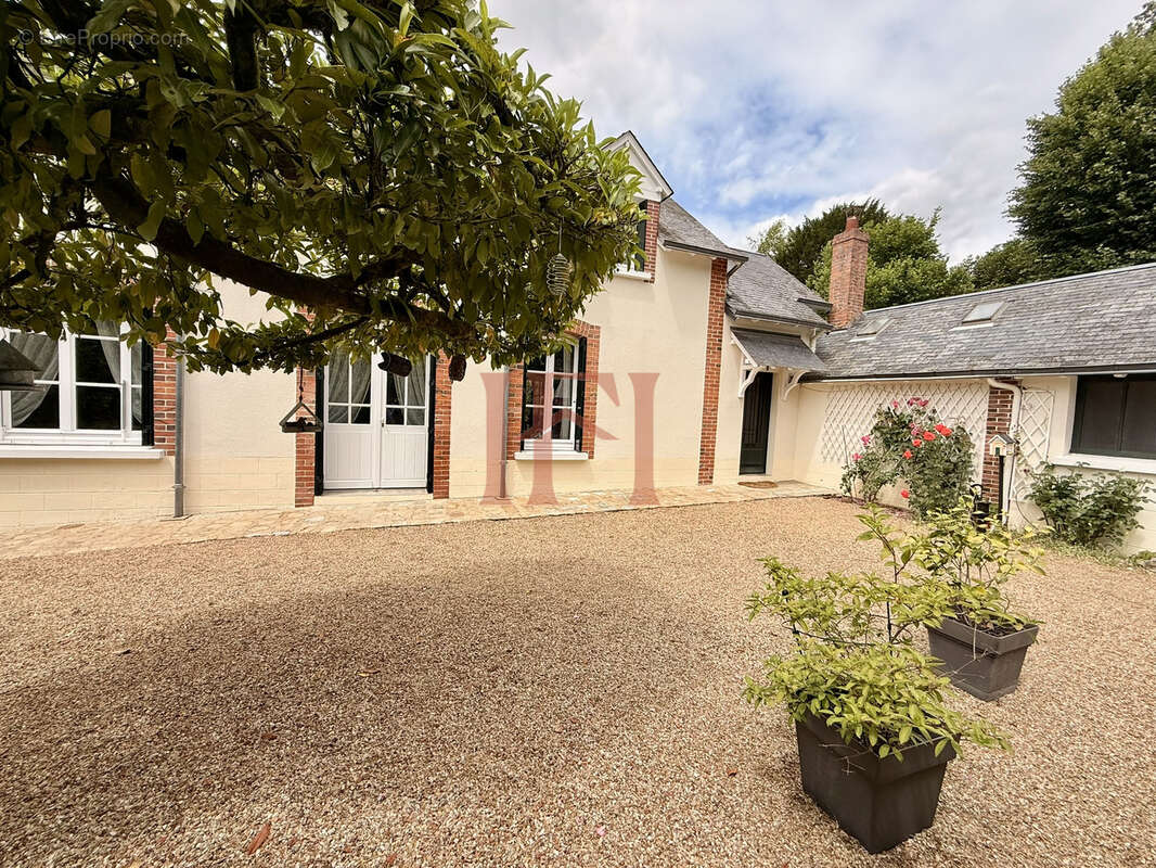 Maison à CLOYES-SUR-LE-LOIR