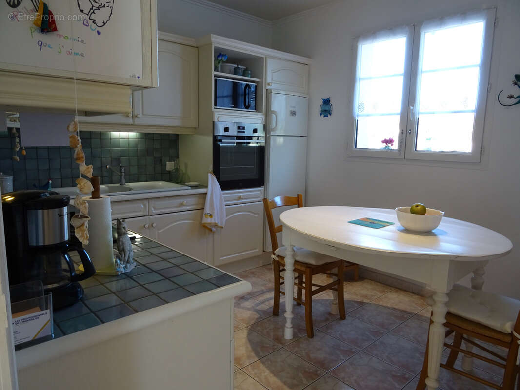 Maison à LESCURE-D'ALBIGEOIS