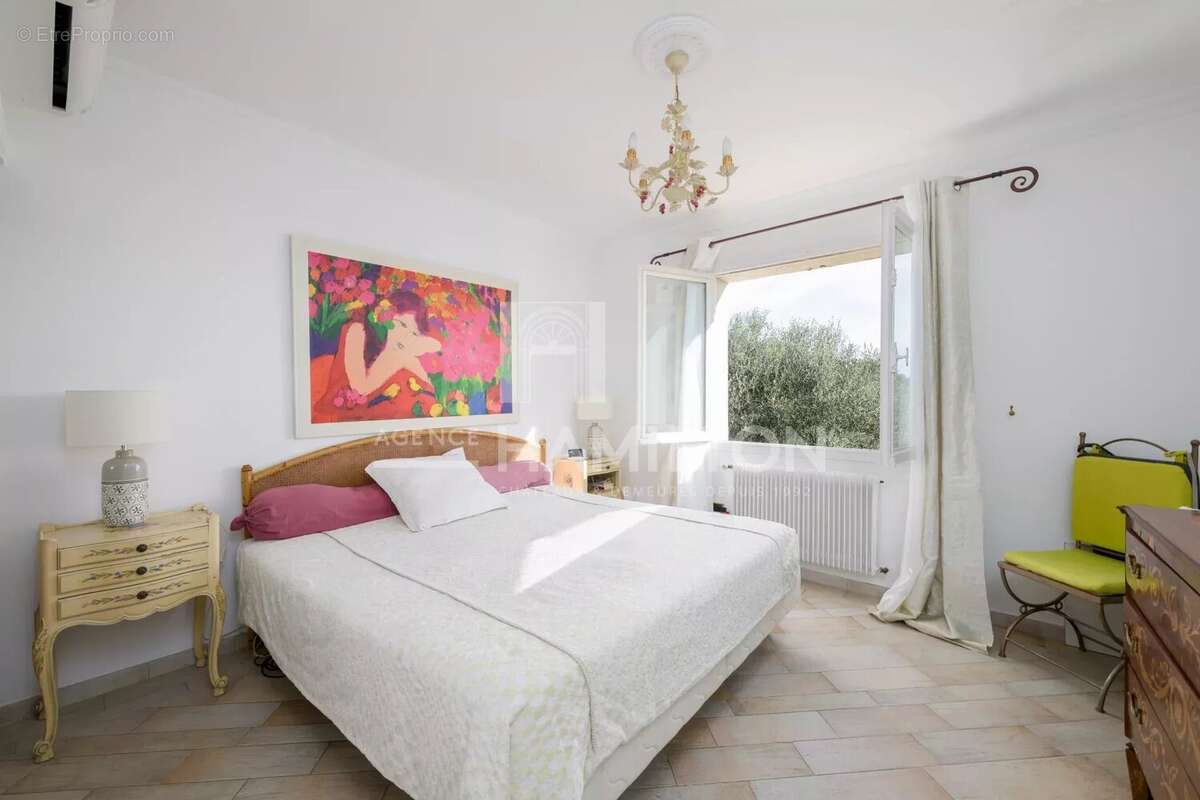 Maison à OPIO