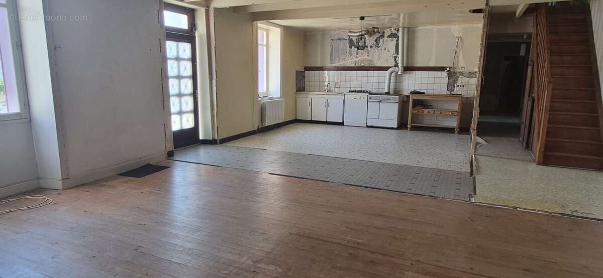 Maison 142 m² à Migron  - photo 3
