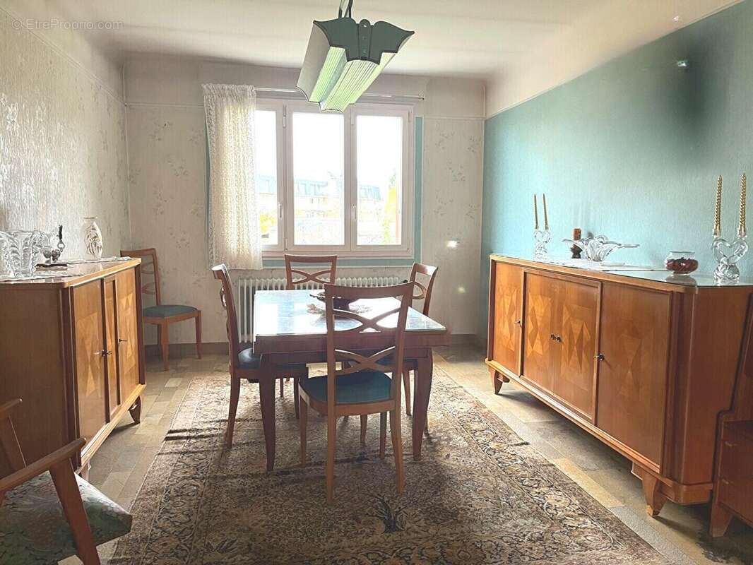 Maison à RIS-ORANGIS