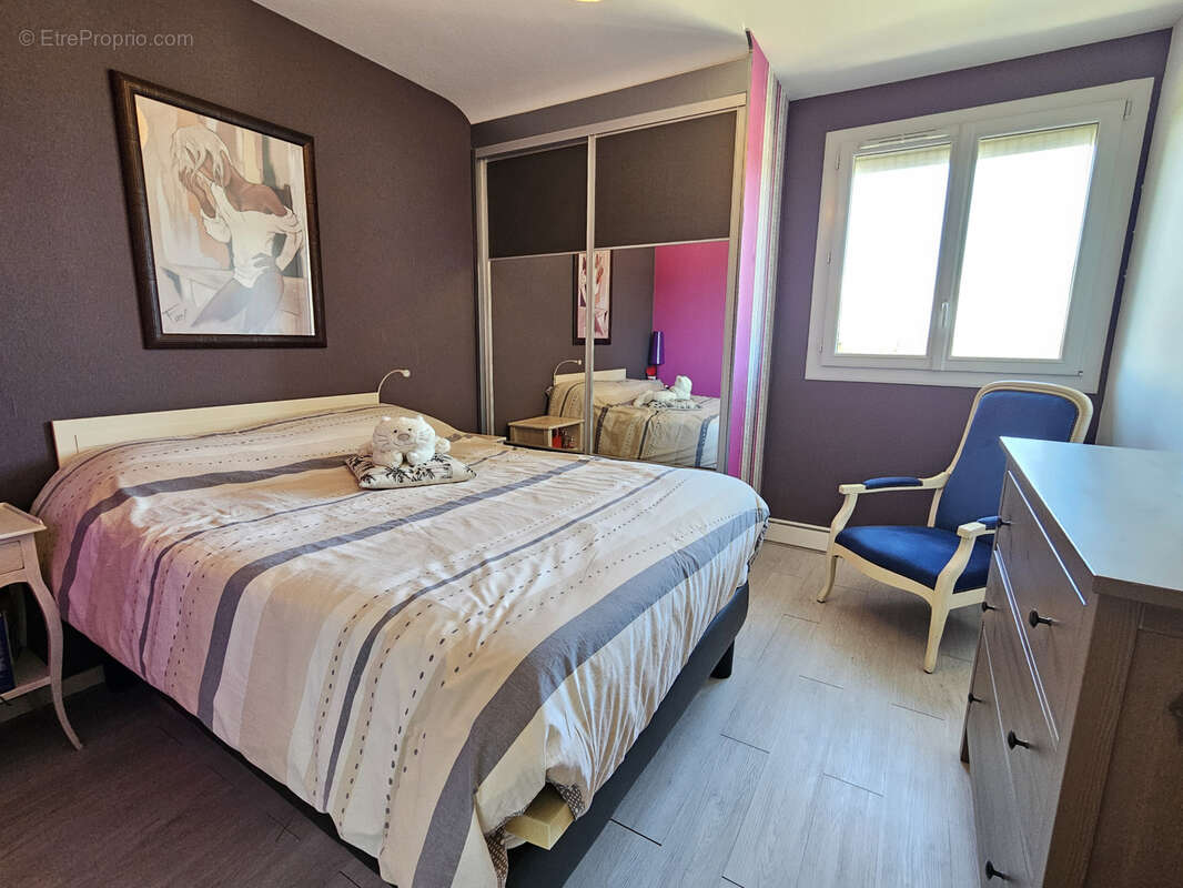 Appartement à VARAVILLE