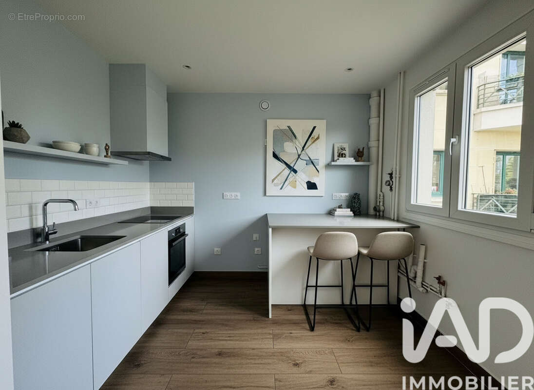 Photo 3 - Appartement à ISSY-LES-MOULINEAUX