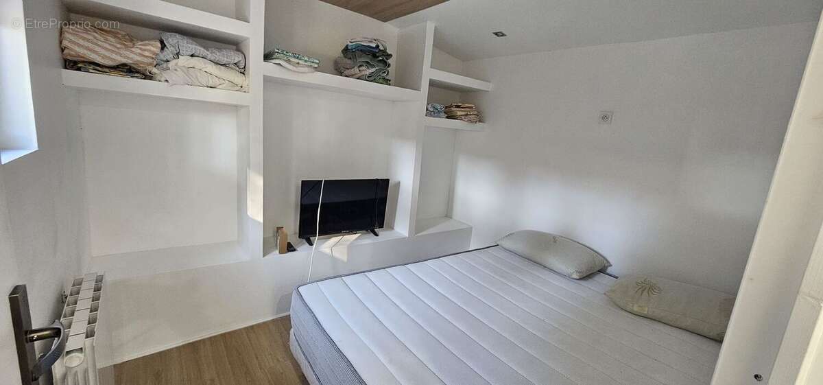 Maison à LE CASTELLET