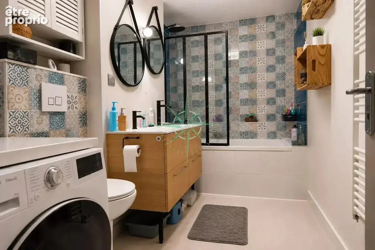 À VENDRE - Appartement 3 pièces  85 m2 avec balcon, garage et caves - photo 10