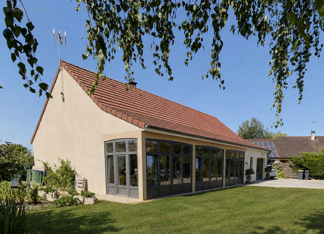 Photo 1 - Maison à LOUHANS