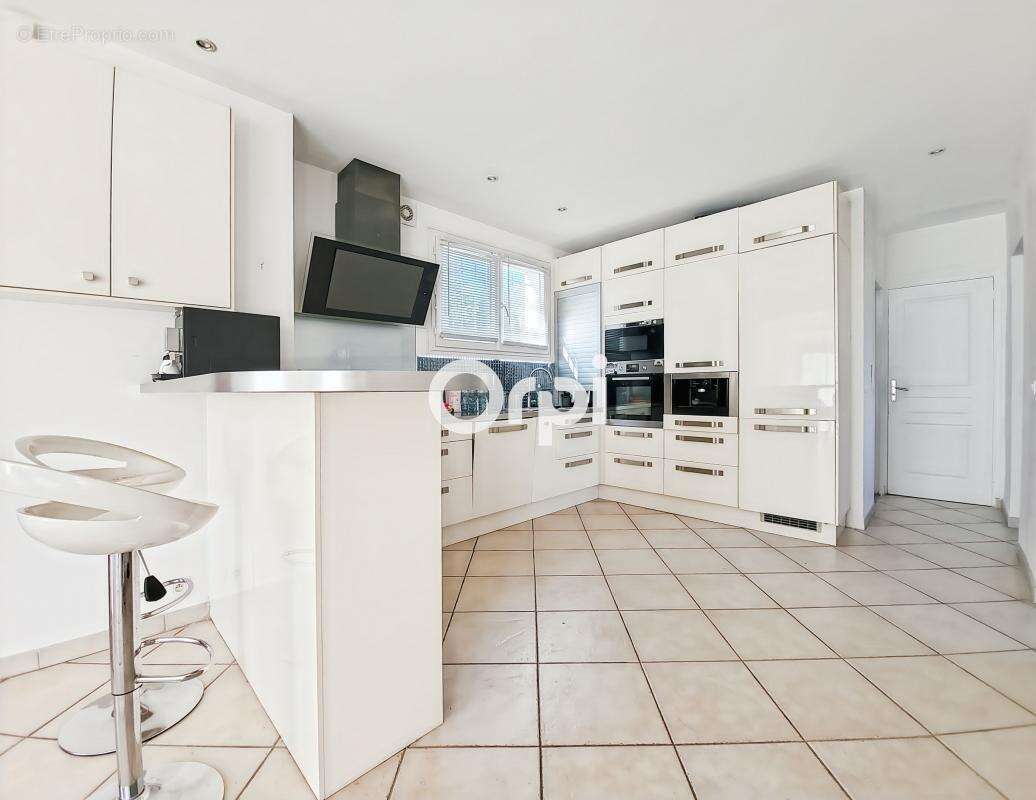 Maison à CARNOUX-EN-PROVENCE