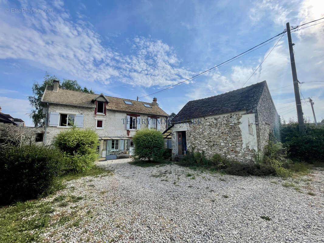 Maison ancienne de charme 6 pièces avec dépendance sur 505 m2. - photo 21