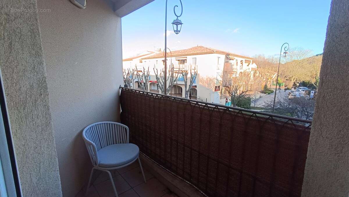 Appartement à LE THOLONET