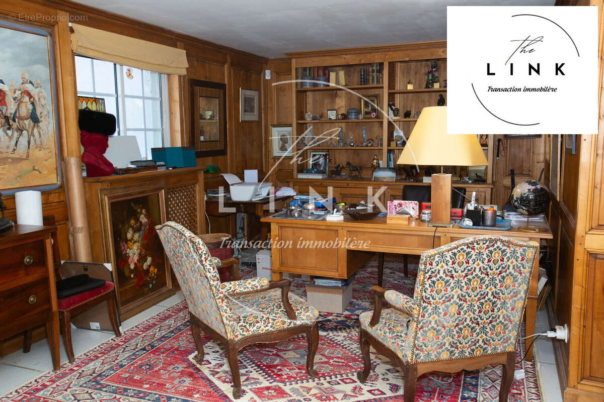 le coin bureau authentique - Maison à SAINTES-MARIES-DE-LA-MER